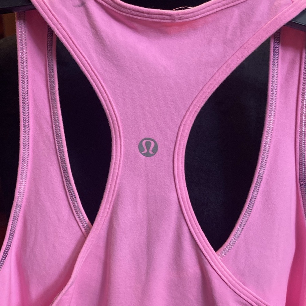 Lululemon pink paradise size 6